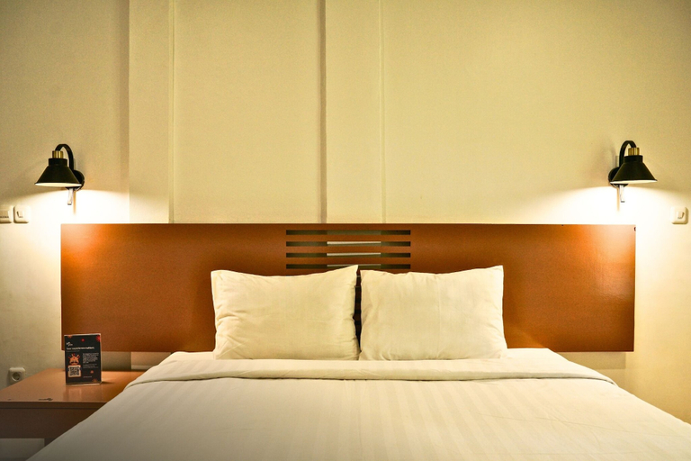Bedroom 2, The Tavia Riverside Resort & Convention, Bogor
