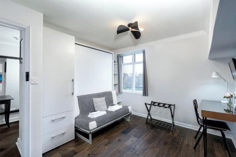 Room 3, E2 Shoreditch House, London