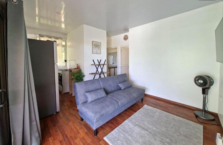Living area, Bungalow Hoarai Uturoa