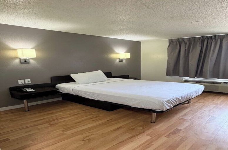 Room 1, Suburban Studios, Dallas