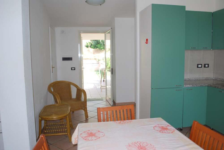 Others 5, Residence la Chimera, Cagliari