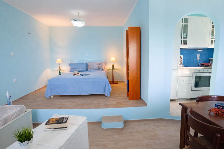 Room 2, Dreamy View in Folegandros, South Aegean