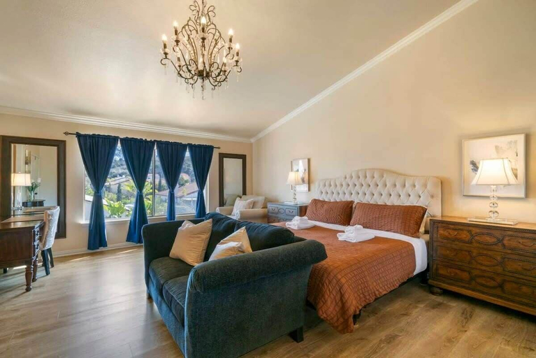 Bedroom 3, @ Marbella Lane - Captivating Home W/pool, Los Angeles
