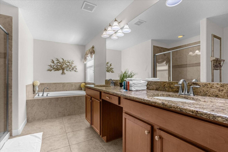 Bathroom 5, Bedrooms  5 Bathrooms  Paradise Palms 8956 SP, Osceola