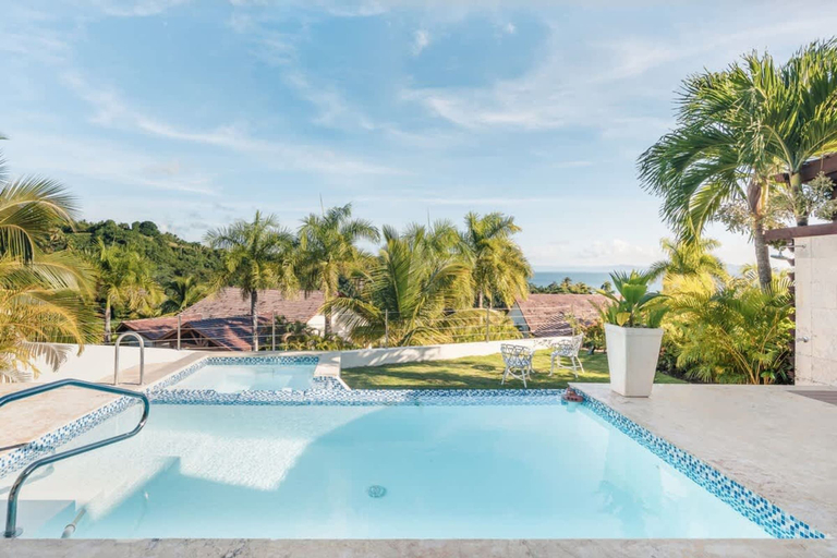 Room 3, Brkfst Included Private Pool at Puerto Bahia B4, Santa Bárbara de Samaná