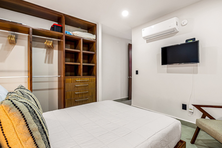 Room 3, 2nd-floor Condo With Heated Outdoor Pool, Grills, Balcony, W/d, AC, Puerto Vallarta