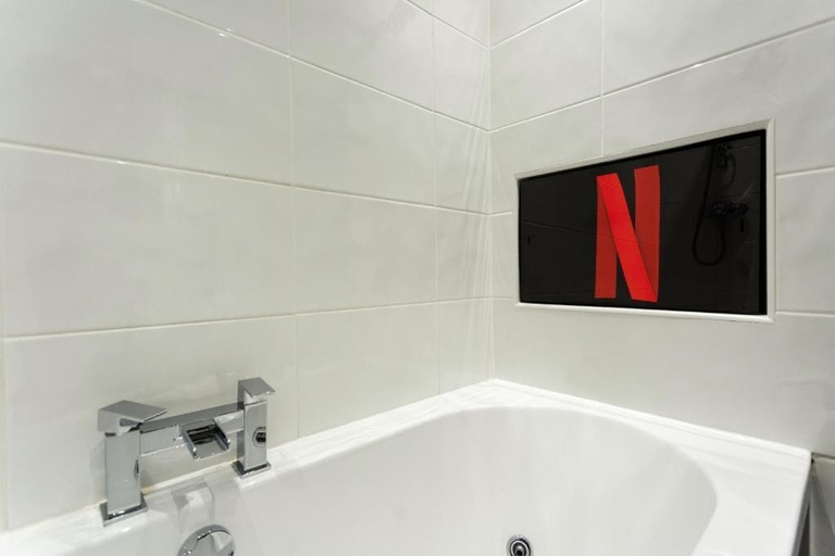 Bathroom 2, Cairndale Hotel & Spa, Dumfries and Galloway
