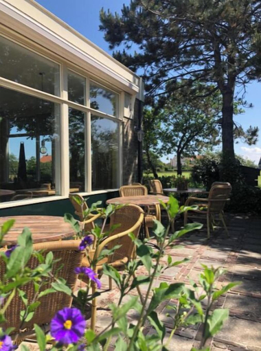 Outdoor dining 3, Hotel de Horper Wielen, Terschelling