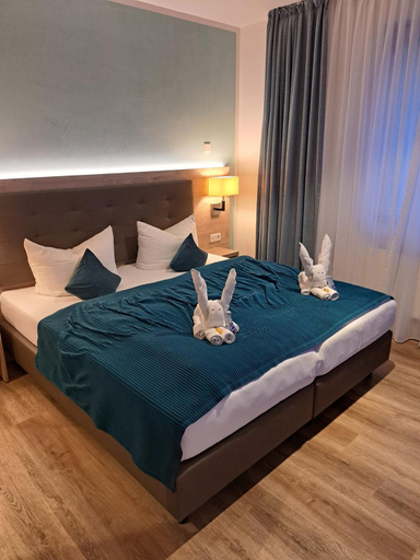 Bedroom 5, VILLAWIE, Gütersloh