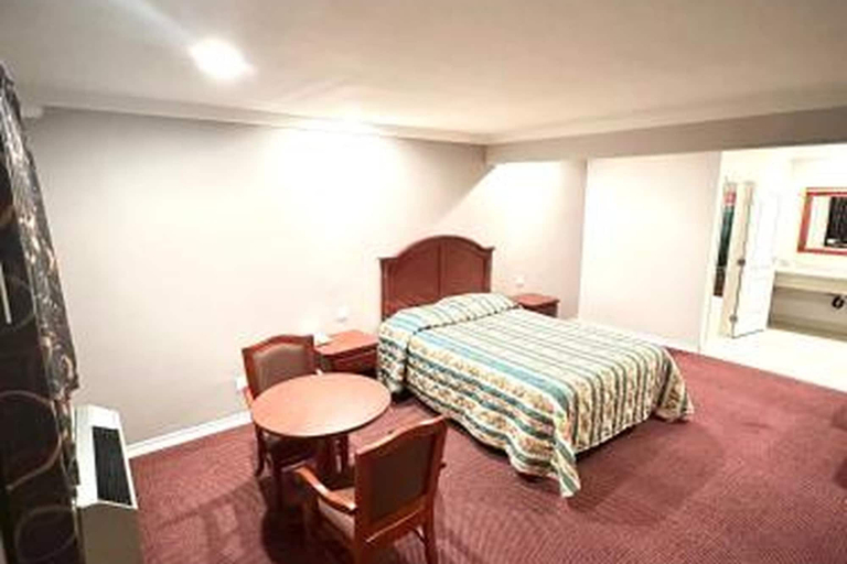 Bedroom 3, Tropic west Motel, Los Angeles