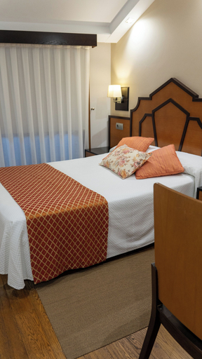 Bedroom 4, Hotel Tío Manolo de Noia, A Coruña