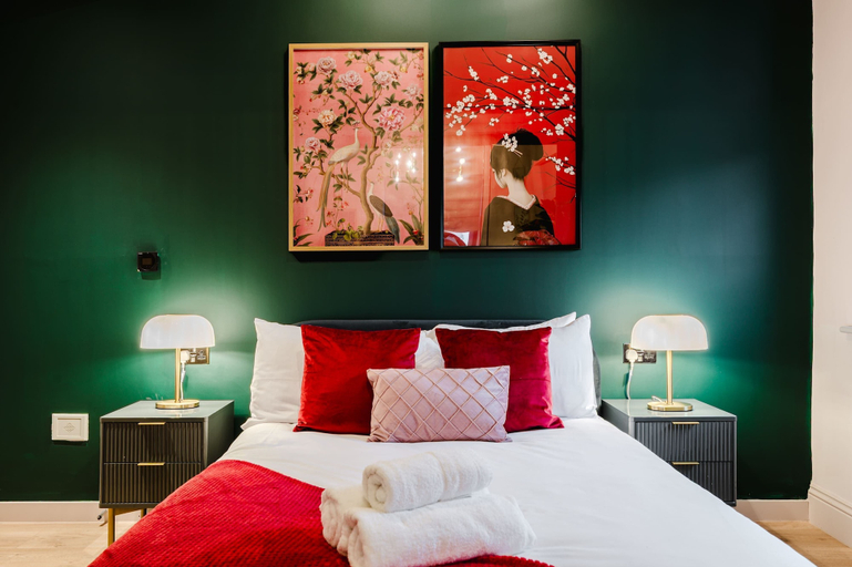 Room 3, Spacious Central Location For Families Walk to All, Manchester