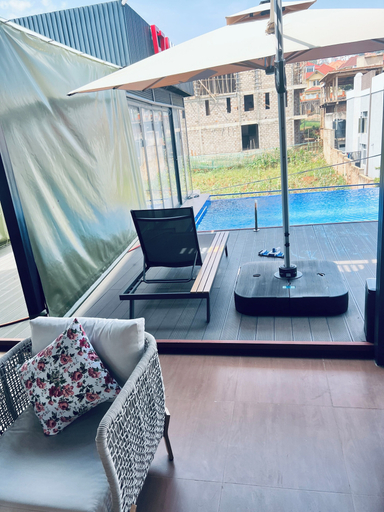 Pool 3, Eza Hotel, Kicukiro