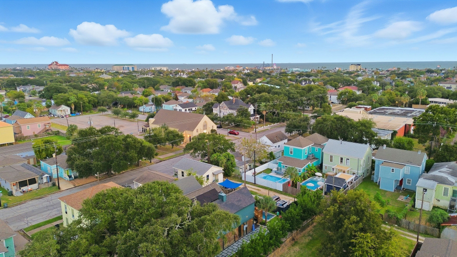Property amenity 4, Treehouse Splash, Galveston