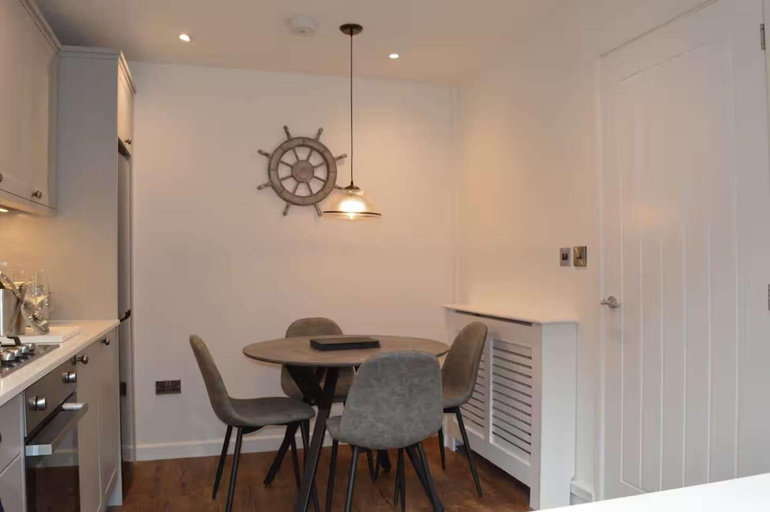 Dining, Riverside House, Lancaster, Lancashire