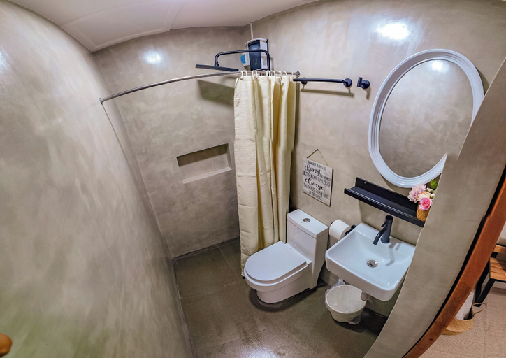 Bathroom 5, Amihan Coron Airbnb, Coron