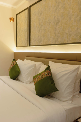 Bedroom 2, Hiive By Convivial Hotels, Raipur