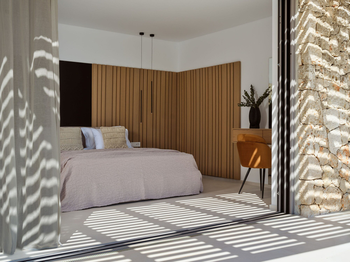 Room 2, Doci Kelios Suites with private pool, Ionian Islands