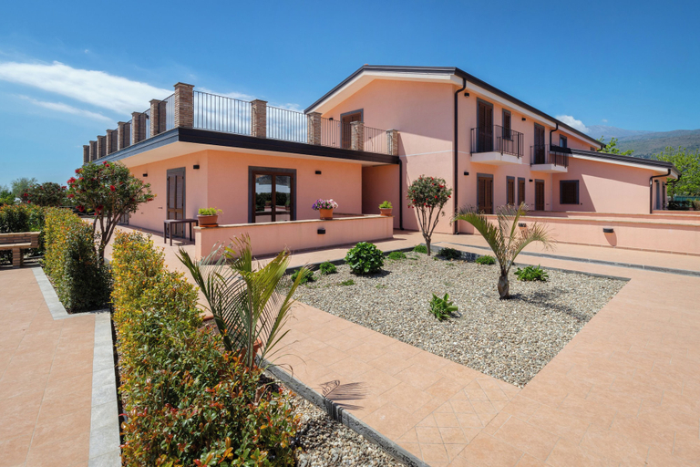 Exterior 4, Tenuta Ciuri Country Resort, Catania