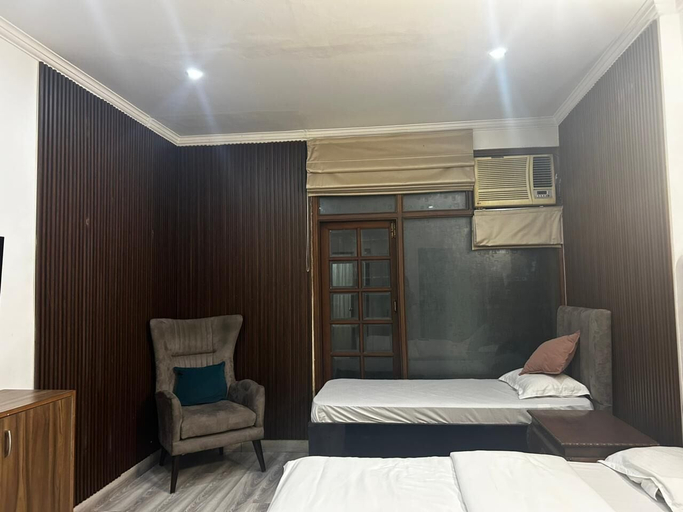 Room 4, The Hideout GK, Delhi