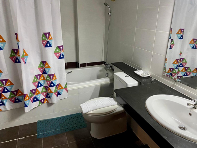 Bathroom, Kwanruen Resort, Muang Nakhon Ratchasima