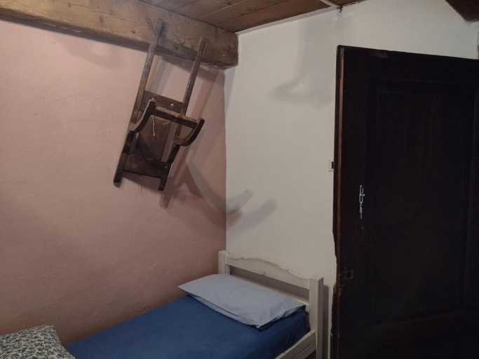 Room 4, Rifugio Monte Zeus, Verbano-Cusio-Ossola