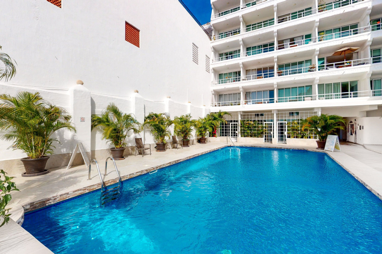 Exterior, Modern & Bright Condo With Ocean Views & Pool - Walk to the Beach, Puerto Vallarta