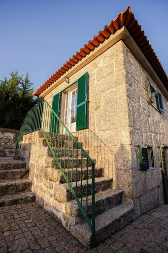 Exterior & Views 2, Fonte Velha, Penafiel