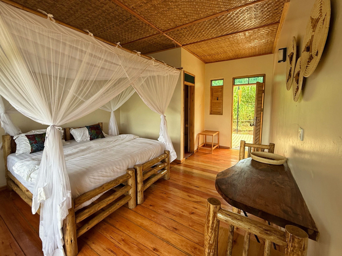 Room 4, Kibale Riverside Camp, Burahya