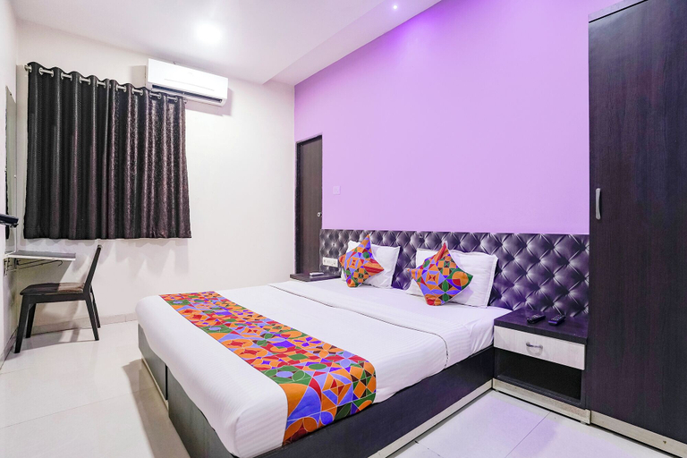 Room 3, Fabhotel Marvey Residency, Mumbai Suburban