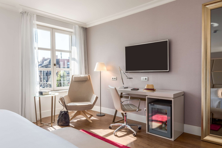 Bedroom 2, NH Collection Brussels Grand Sablon, Bruxelles