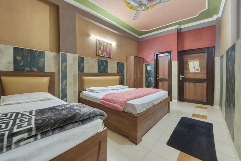 Room 2, Hotel Shiri Krishna, Mathura