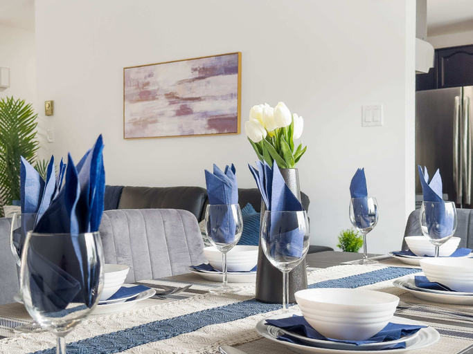 Interior 2, Charming Pet-friendly Summer Stay w/ Parking, Kawartha Lakes