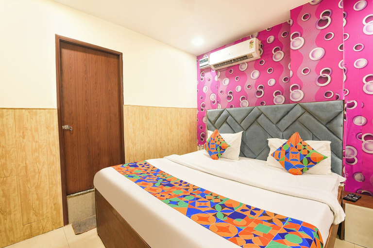 Room 4, Fabhotel Snow Valley, Delhi