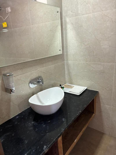 Bathroom 3, SL Manor Resort by Lawrence hotels Mussoorie, Dehradun