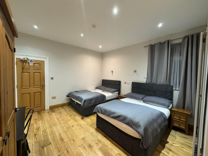 Bedroom 5, Skylark B&B, London