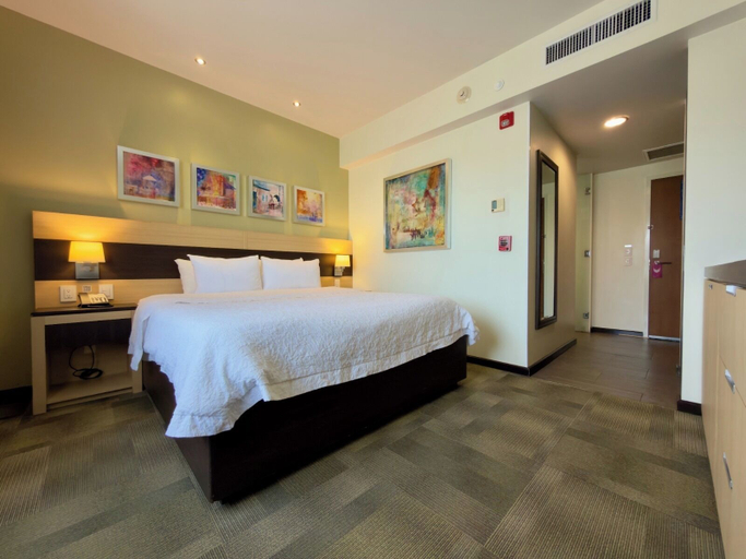 Bedroom 3, Hampton Inn by Hilton Silao-Aeropuerto Bajio, Silao