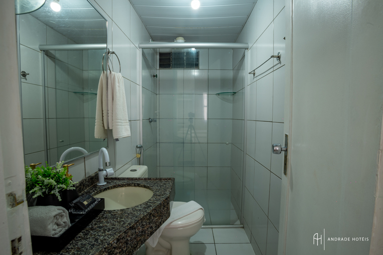 Bathroom 4, Rede Andrade Coimbra, Fortaleza