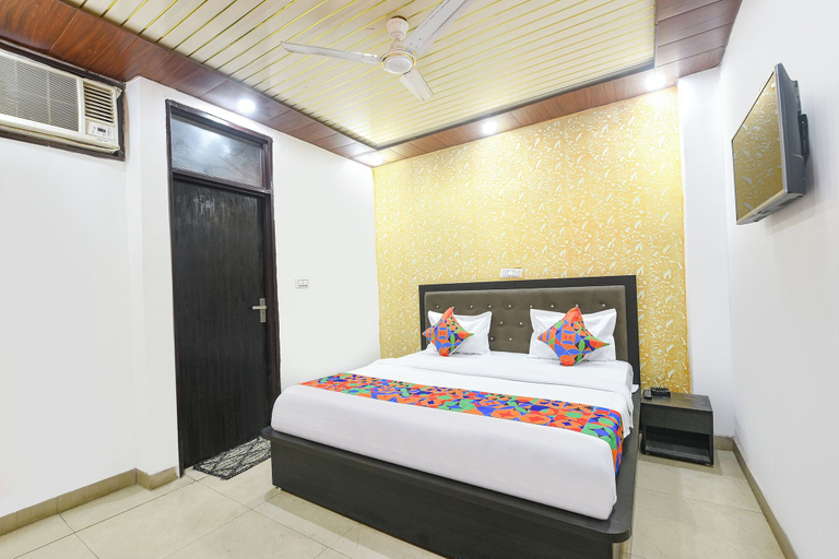 Room 2, Fabhotel Mb Residency, Delhi