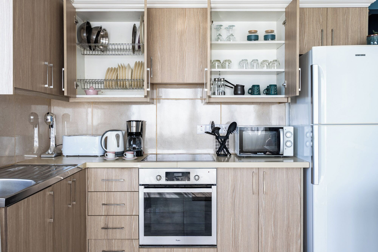 Private kitchen 2, Tyris - 1-BR Apt. & Balcony in Larnaca, Larnaca