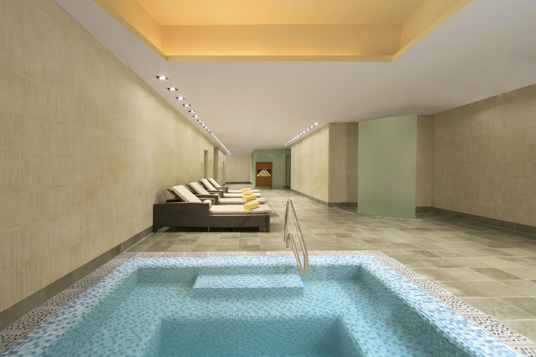 Sport & Beauty 2, Grand Hyatt Doha Hotel and Villas, Doha