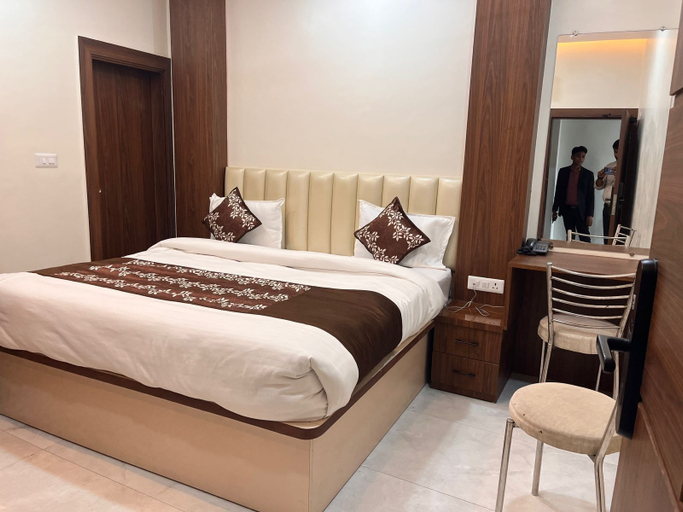 Room 3, hotel MorningInn, Kaushambi