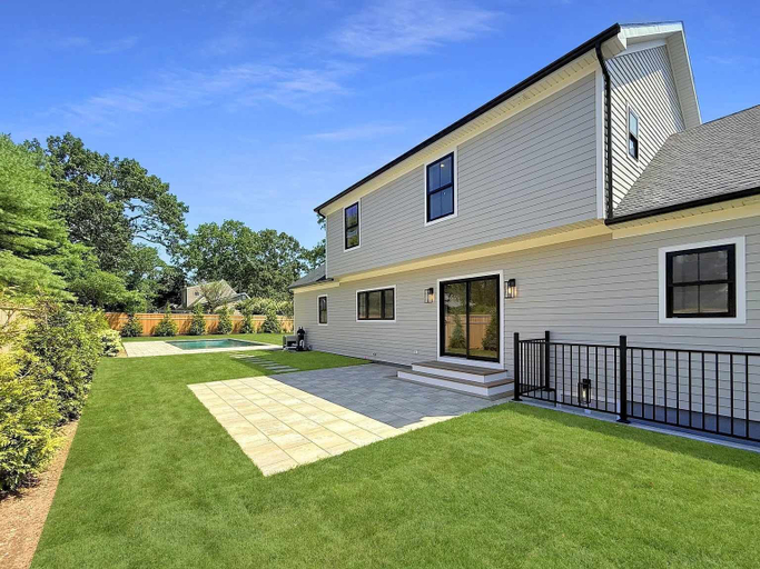 Interior 3, Summit Vista by Rove 4BR Home W/patio & Pool, Suffolk