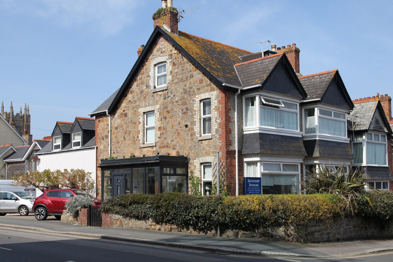 Exterior & Views 2, Summer Breeze Guest House, Cornwall