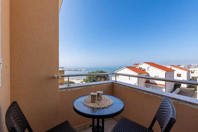 Others 3, Apartments Koprivnjak 2&3, Nin