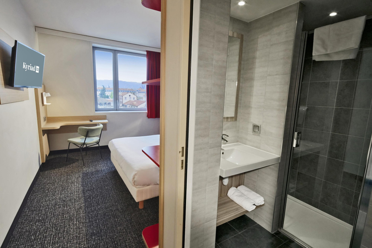 Bedroom 4, Kyriad ECO - Clermont Ferrand Estaing, Puy-de-Dôme