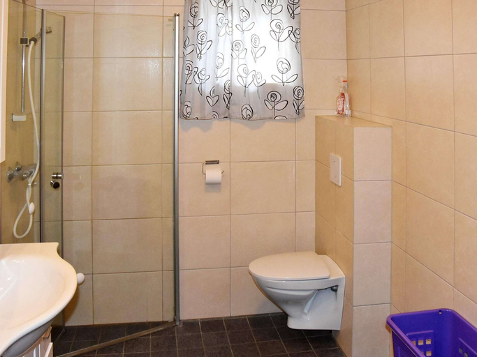 Bathroom 4, Holiday Home in Blaksæter, Stryn