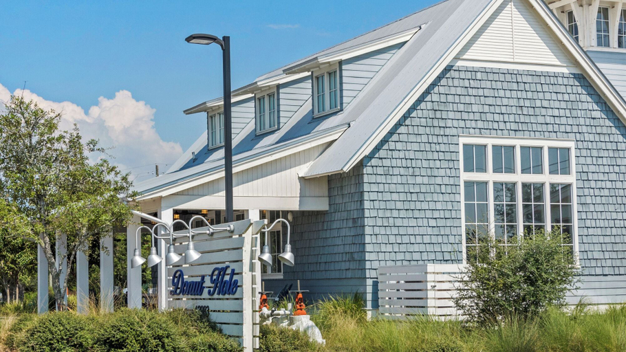 Exterior 5, Spacious 3BR Seacrest Home Pet Friendly, Pool & Private Beach Access, Walton
