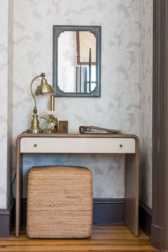 Room 3, The Sanctuary Suite - Elegance by the Sea, Newport