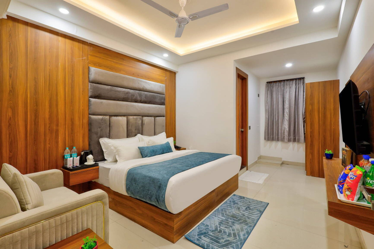 Room 4, Hotel Elysian at Delhi Airport, Delhi